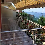 Adriana Appartement Himarë